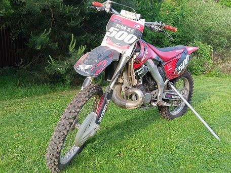 2006 Honda CR 250R, красный, 300000 рублей, вид 3