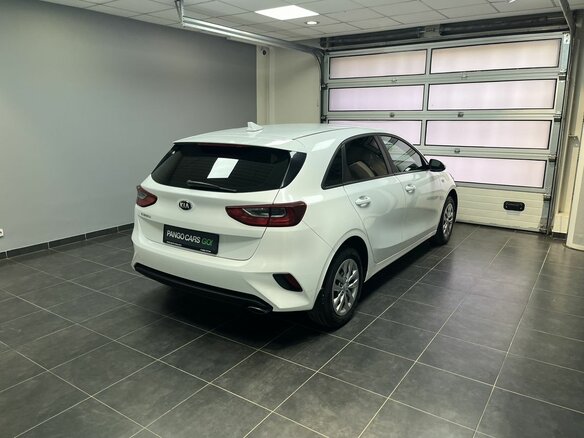 2019 Kia Ceed III, белый, 1550000 рублей - вид 5