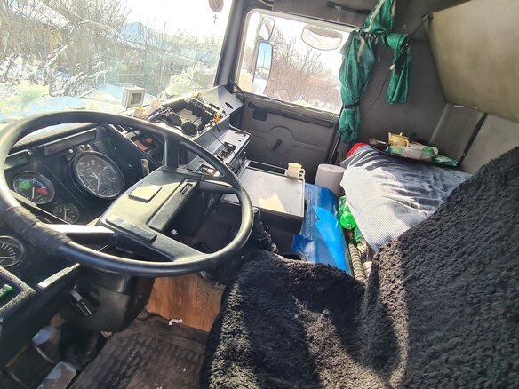 1990 Volvo F-Series, белый, 1150000 рублей - вид 21