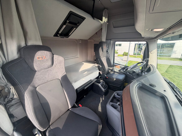2024 Dongfeng DFH 4251, белый, 8650000 рублей - вид 20