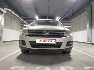 2011 Volkswagen Tiguan I Рестайлинг, серебристый, 980000 рублей, вид 4