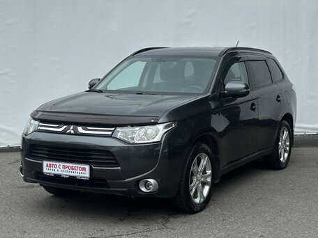 Mitsubishi Outlander III