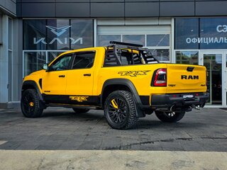 2023 Ram 1500 Crew Cab TRX V, жёлтый, 15250000 рублей, вид 2