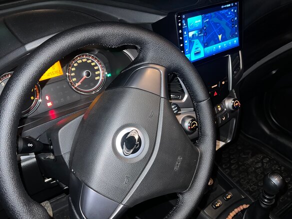 2013 SsangYong Actyon II Рестайлинг, серебристый, 1200000 рублей - вид 18