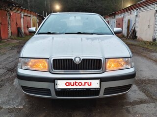 2004 Skoda Octavia I (A4) Рестайлинг, серебристый, 440000 рублей, вид 2