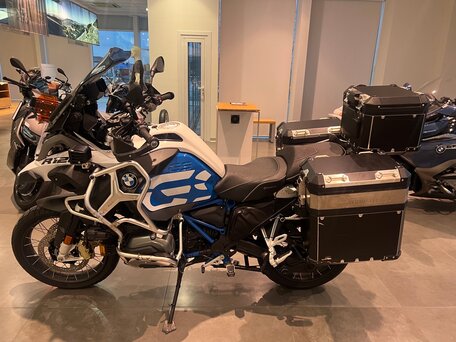 2018 BMW R 1200 GS Adventure, белый, 1580000 рублей, вид 1