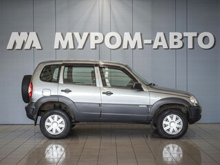 2019 Chevrolet Niva I Рестайлинг, серый, 920000 рублей, вид 5