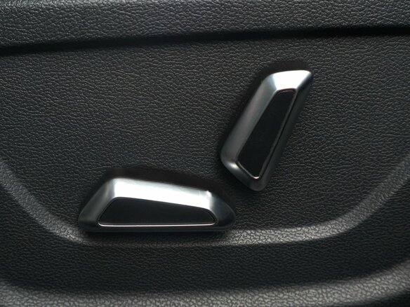 2023 Geely Coolray (Binyue Cool) I Рестайлинг, белый, 2299000 рублей - вид 19
