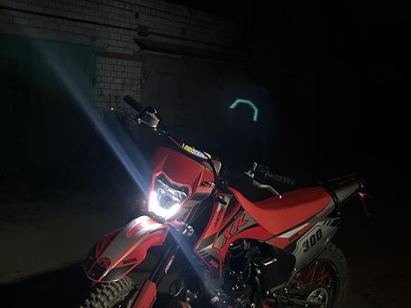 2025 Motoland XR300, красный, 140000 рублей, вид 1