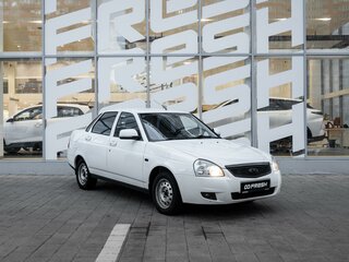 2014 Lada (ВАЗ) Priora I Рестайлинг, белый, 560000 рублей, вид 1