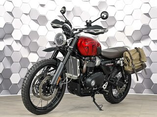2024 Triumph Scrambler, красный, 1377000 рублей, вид 2