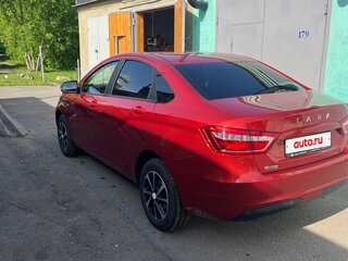 2022 Lada (ВАЗ) Vesta I, красный, 1250000 рублей, вид 4