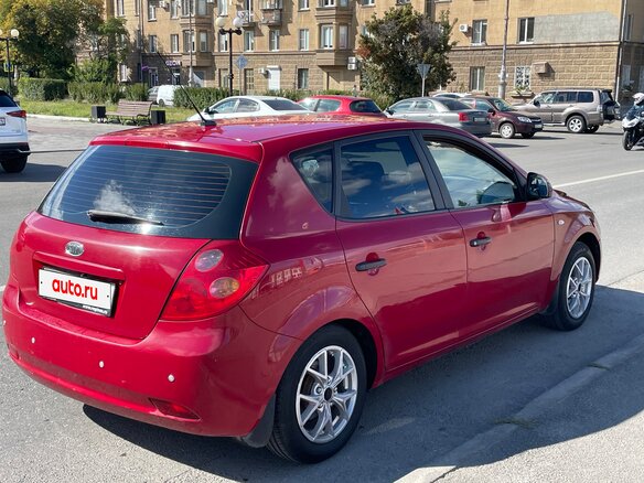 2007 Kia Ceed I, пурпурный