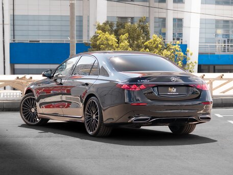 2026 Mercedes-Benz S-Класс 450 d 4MATIC VII (W223) Рестайлинг, чёрный, 27990000 рублей, вид 5