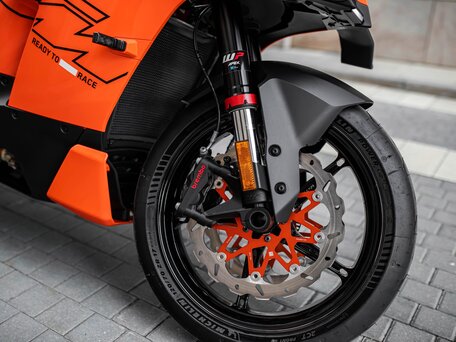 2026 KTM 990 RC R, оранжевый, 2400000 рублей, вид 5