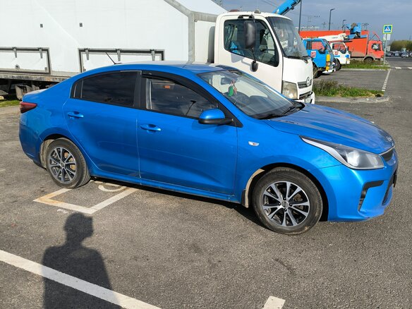 2017 Kia Rio IV, синий, 1200000 рублей - вид 5