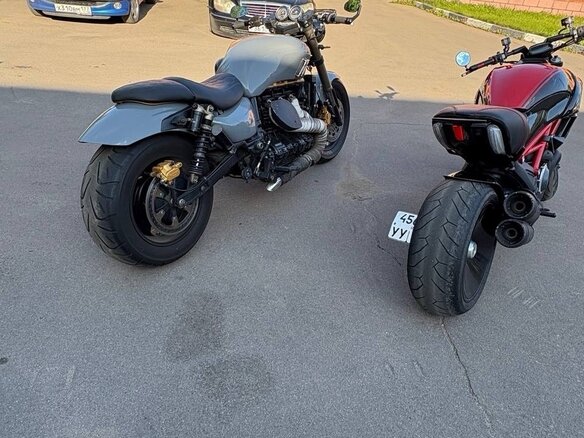 2007 Triumph Rocket III, серый, 650000 рублей - вид 13