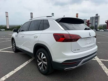 2022 Volkswagen Tayron I, белый, 2450000 рублей, вид 4