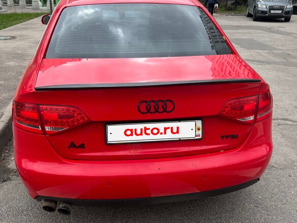 2011 Audi A4 IV (B8), красный, 900000 рублей - вид 3