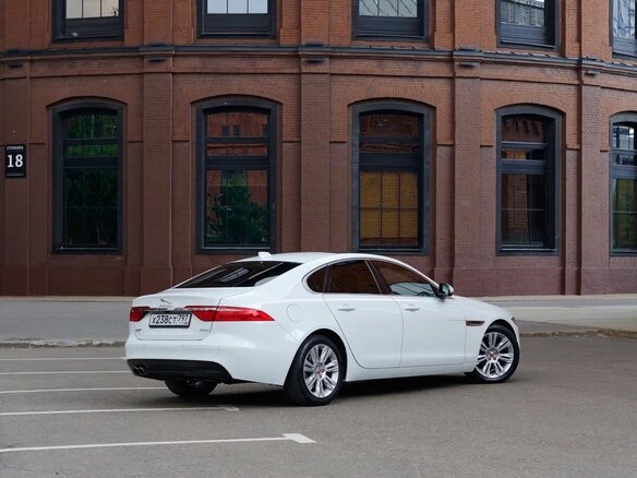 2020 Jaguar XF II, белый - вид 8