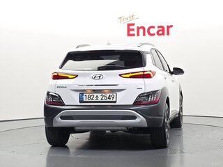 2022 Hyundai Kona I Рестайлинг, красный, 1430000 рублей, вид 4