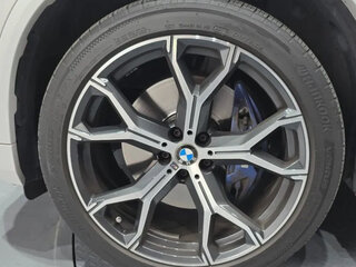 2022 BMW X5 30d IV (G05/G18), белый, 7350000 рублей, вид 5