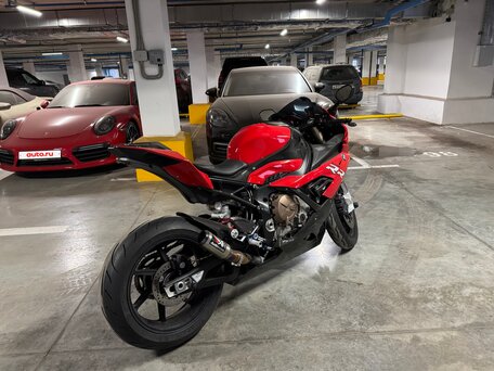 2019 BMW S 1000 RR, красный, 1600000 рублей, вид 3