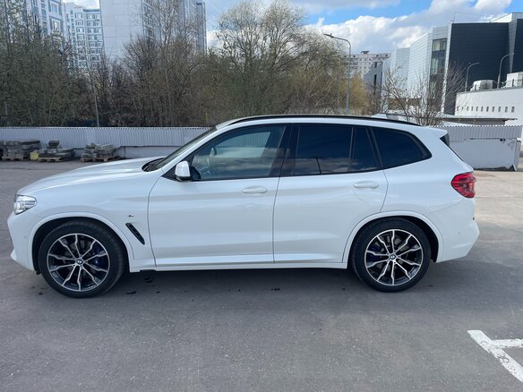 2021 BMW X3 30d xDrive III (G01), белый - вид 6