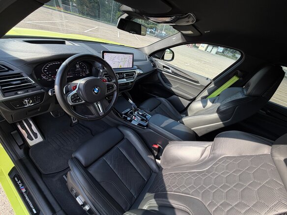 2022 BMW X4 M Competition I (F98) Рестайлинг, жёлтый, 8300000 рублей - вид 21