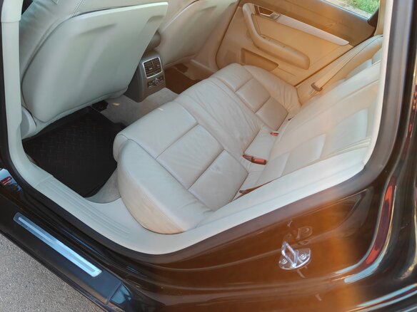 2009 Audi A6 III (C6) Рестайлинг, чёрный, 985000 рублей - вид 15