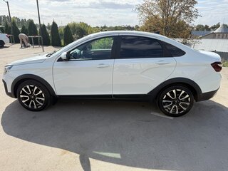 2023 Lada (ВАЗ) Vesta Cross I Рестайлинг (NG), белый, 1390000 рублей, вид 5