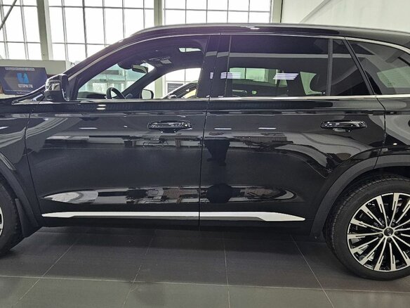 2026 Geely Monjaro I, чёрный, 4899990 рублей - вид 6