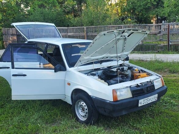 1999 Lada (ВАЗ) 2109, белый, 160000 рублей - вид 3