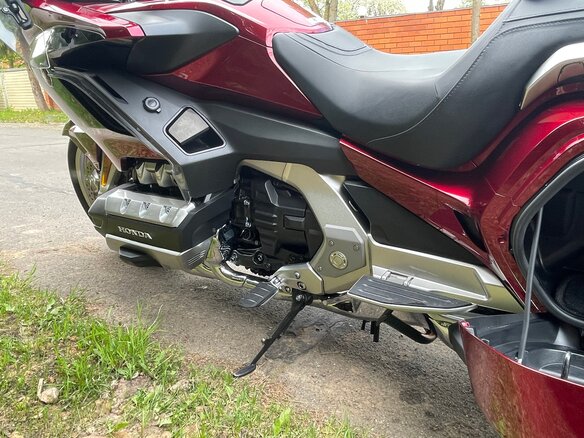 2018 Honda GL 1800 Gold Wing, красный, 2540000 рублей - вид 19