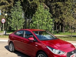 2018 Hyundai Solaris II, красный, 890000 рублей, вид 1