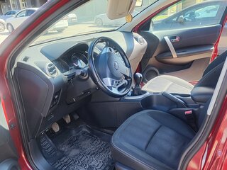 2011 Nissan Qashqai I Рестайлинг, красный, 730000 рублей, вид 5
