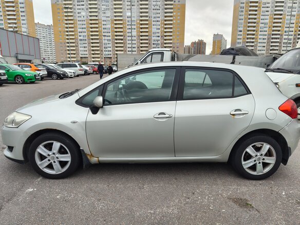 2008 Toyota Auris I, серебристый, 510000 рублей - вид 12