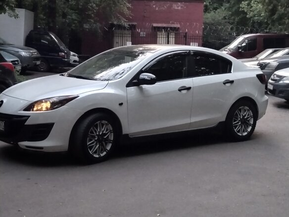 2011 Mazda 3 II (BL), белый, 580000 рублей - вид 7