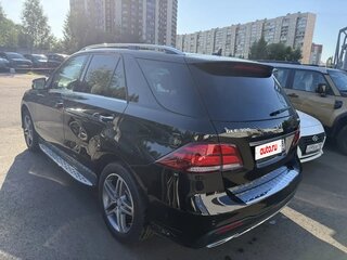2017 Mercedes-Benz GLE 300 I (W166), чёрный, 3850000 рублей, вид 3