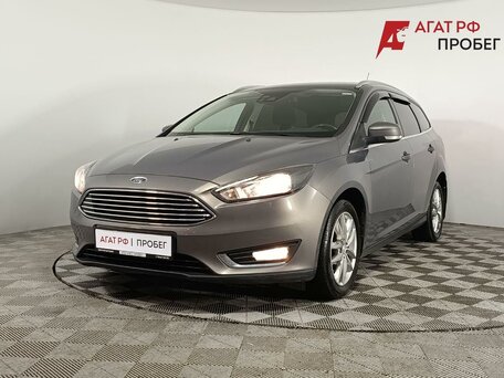 2017 Ford Focus III Рестайлинг, серый, 1120000 рублей, вид 3