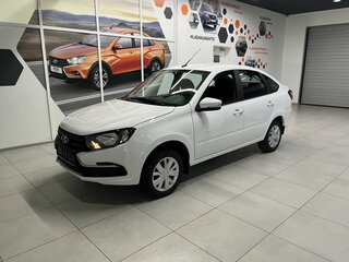 2026 Lada (ВАЗ) Granta I Рестайлинг, белый, 1135000 рублей, вид 2