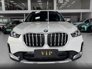 2023 BMW X1 Long 20Li sDrive III (U11/U12), чёрный, 2820000 рублей, вид 3