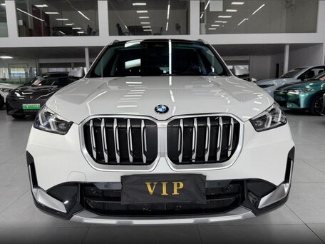 2023 BMW X1 Long 20Li sDrive III (U11/U12), чёрный, 2820000 рублей, вид 3