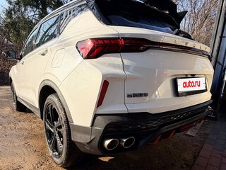 2023 Geely Coolray (Binyue Cool) I Рестайлинг, белый, 2050000 рублей, вид 3