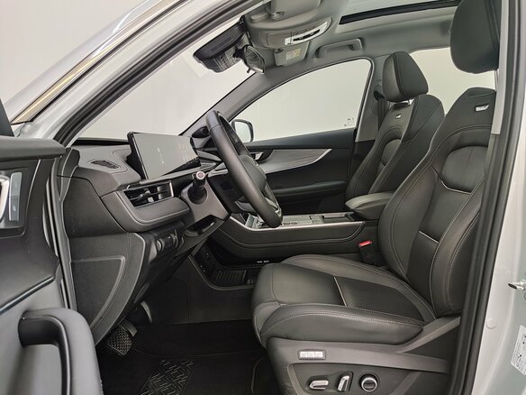 2023 Chery Tiggo 7 Pro Max I, серебристый - вид 13