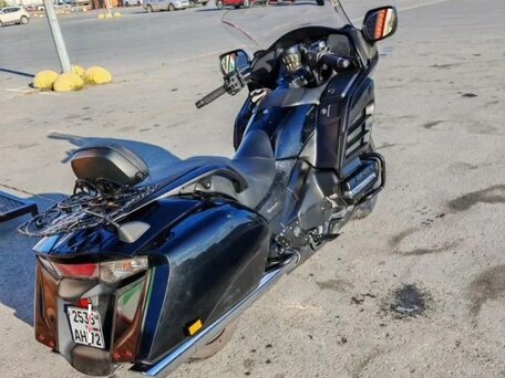 2013 Honda GL 1800 Gold Wing, чёрный, 1200000 рублей, вид 4