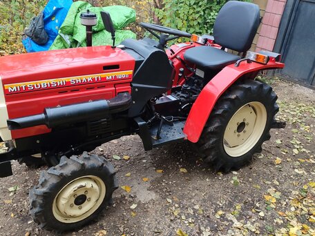 2012 Mitsubishi MT-180D, красный, 650000 рублей, вид 1