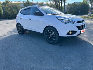 2015 Hyundai ix35 I Рестайлинг, белый, 1450000 рублей, вид 2