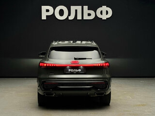 2026 Audi Q5 L III (GU), зелёный, 6600000 рублей, вид 4