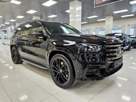 2026 Mercedes-Benz GLS 450 II (X167) Рестайлинг, чёрный, 17950000 рублей, вид 3